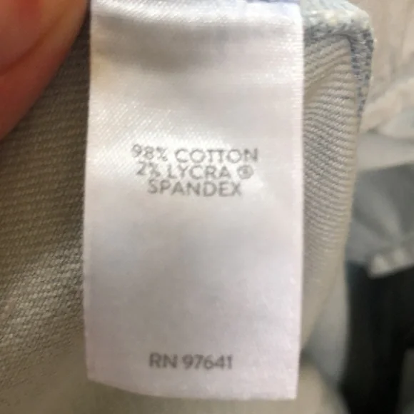 New J. Jill denim women’s high rise cropped jeans.  Size 16. - Picture 12 of 14